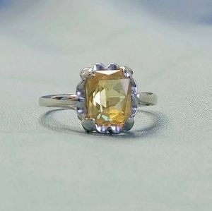 10k White Gold Lemon Quartz Estate Solitare Ring